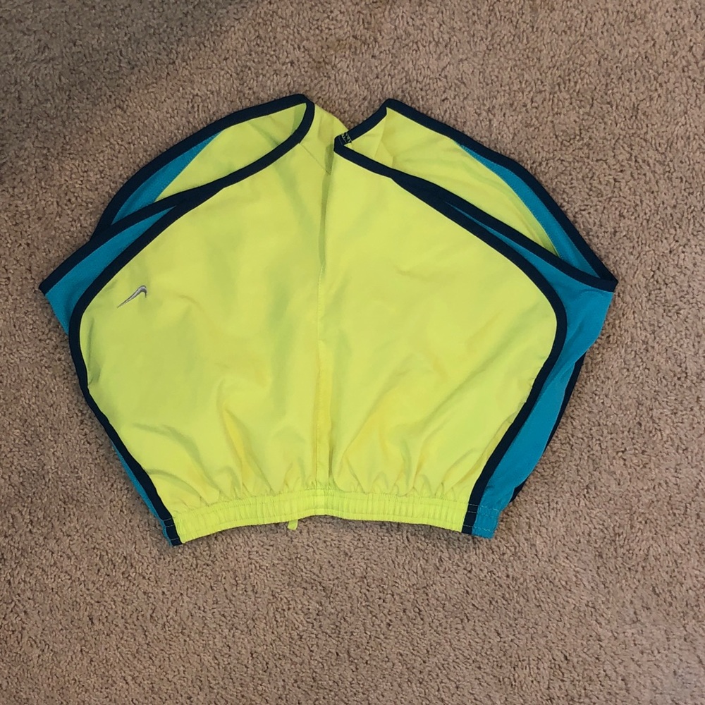 Running shorts